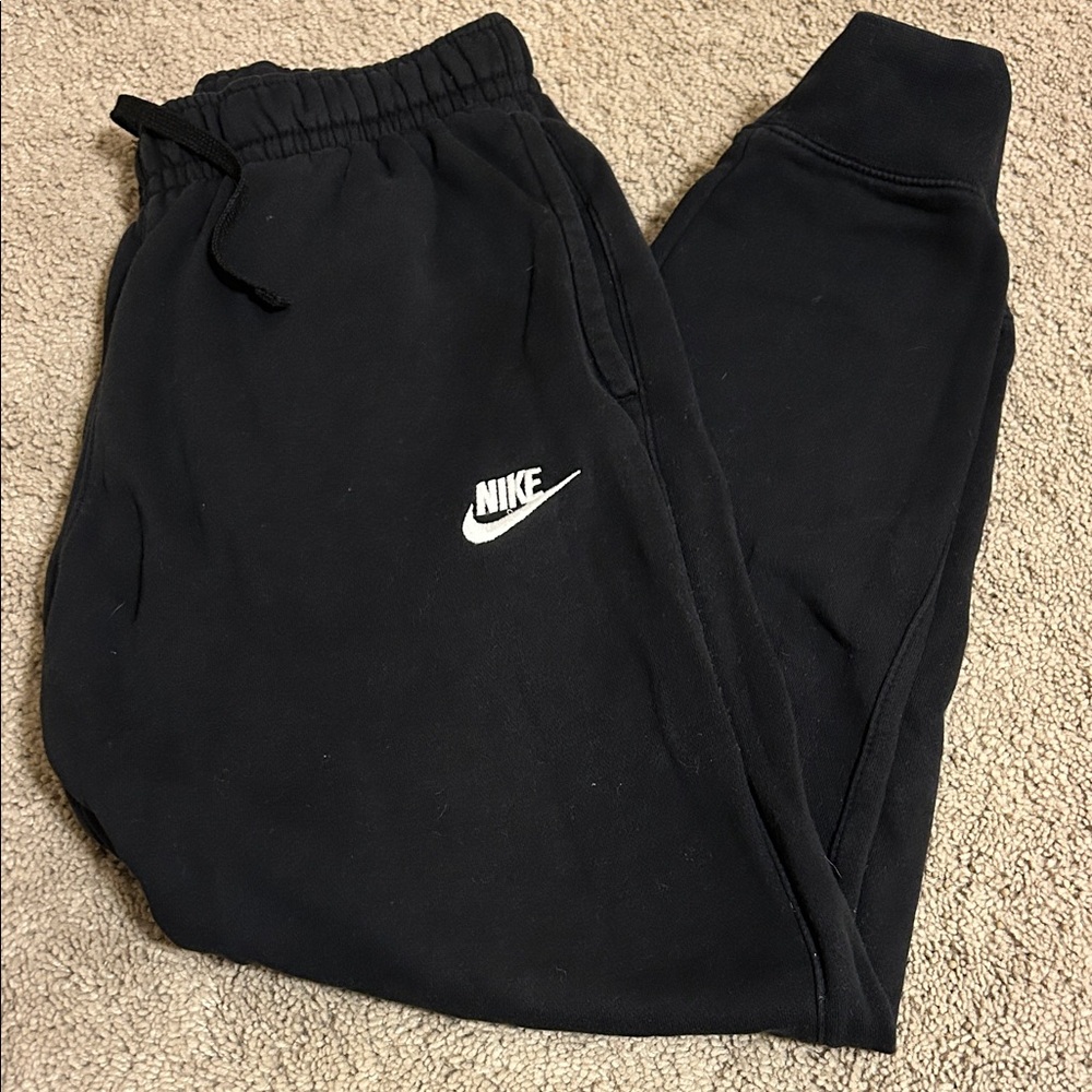 Nike women’s Black Jogger Pants